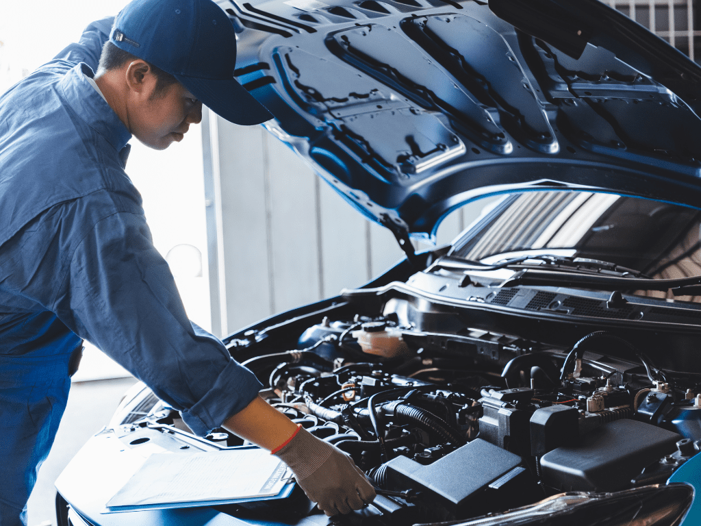 Comment Utiliser un Nettoyant pour Réservoir de Carburant pour l’Entretien Automobile